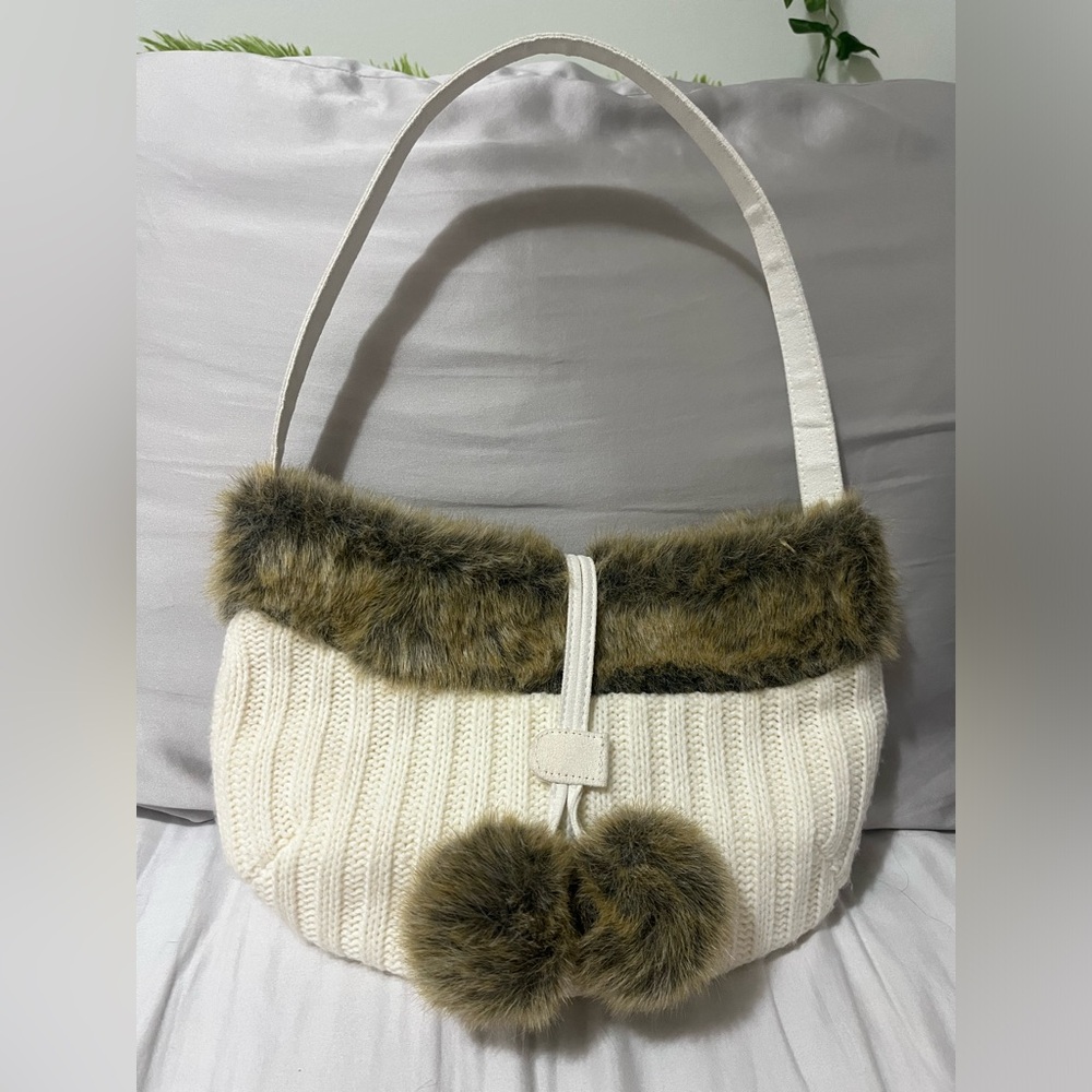 Vintage Y2K Knitted Fur Lined Shoulder Bag